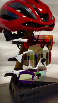 DESK | Présentoir lunettes, station de charge & support casque
