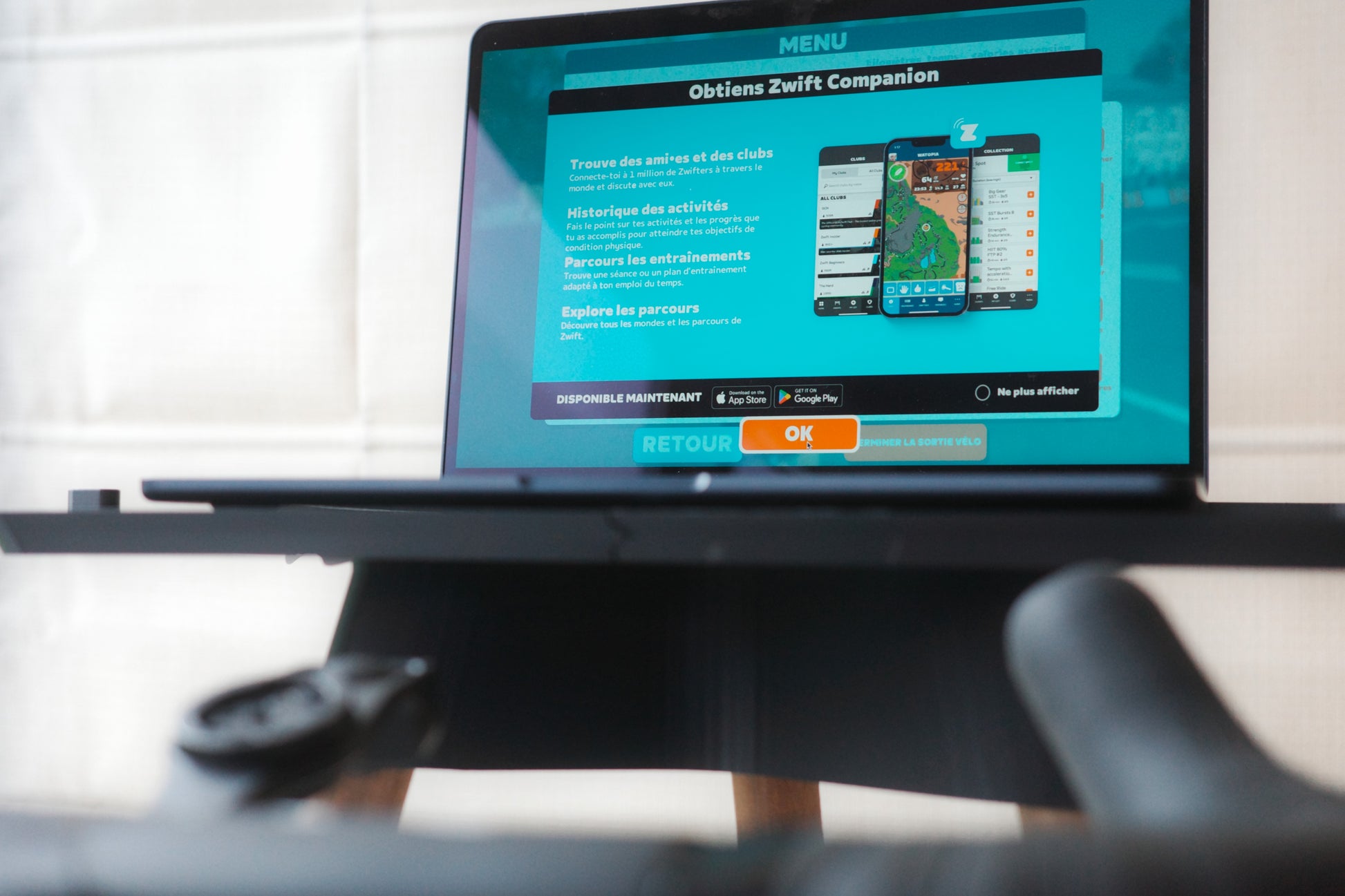 PADDOCK | Home Trainer - Table ultime d'entrainement avec accessoires