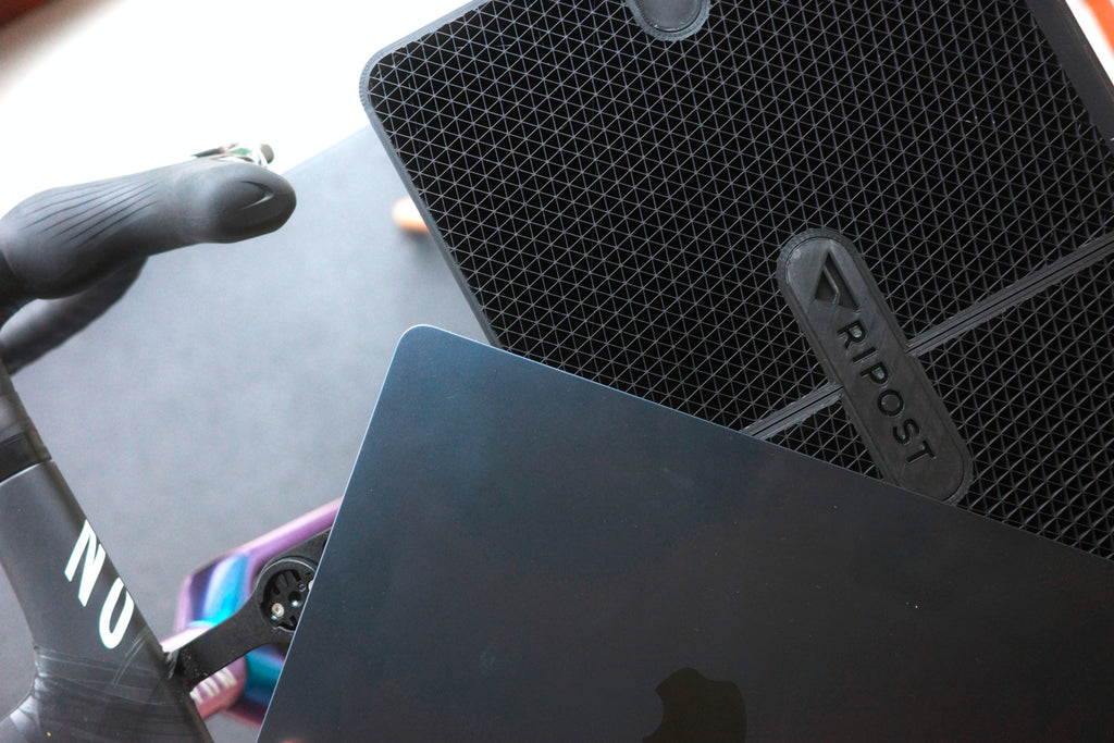 STAND - Home Trainer - Stand for tablet &amp; laptop