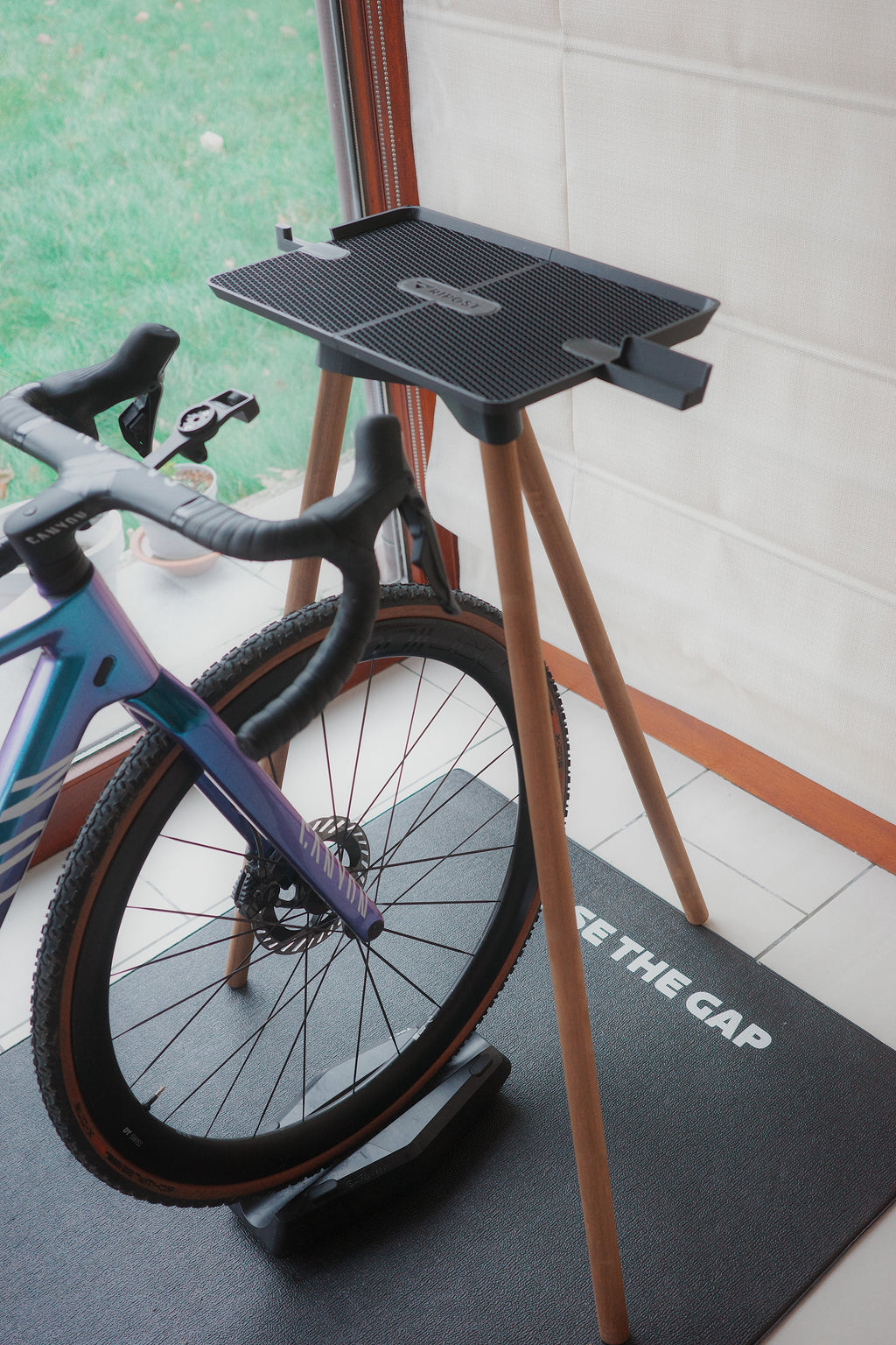STAND - Home Trainer - Stand for tablet &amp; laptop
