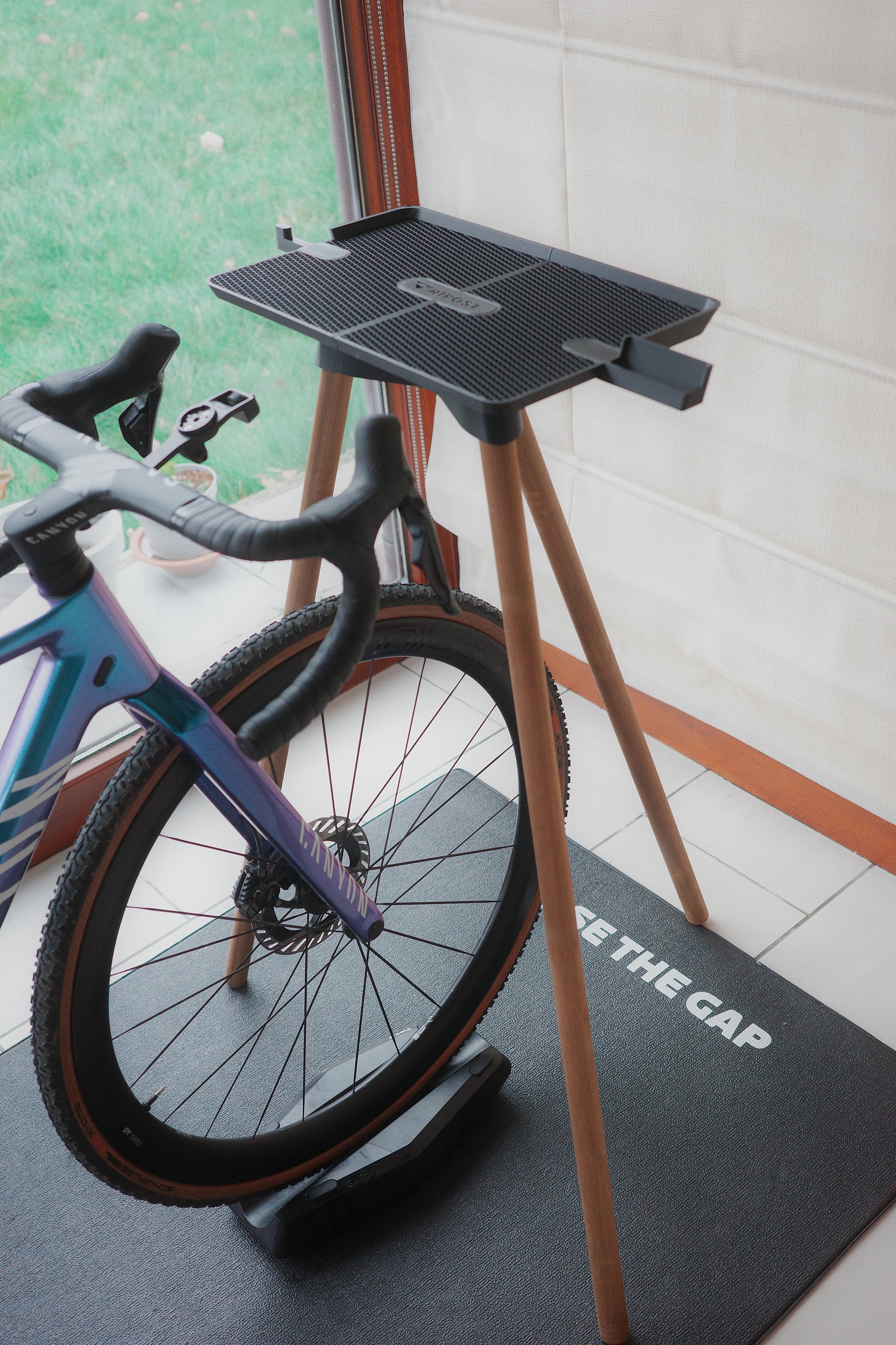 PADDOCK | Home Trainer - Table ultime d'entrainement avec accessoires