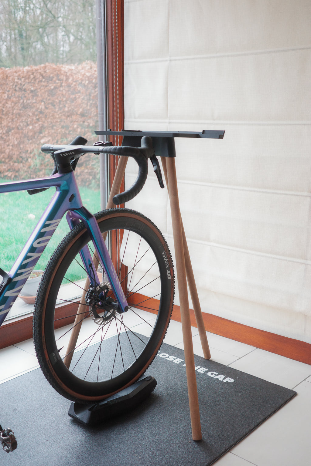STAND - Home Trainer - Stand for tablet &amp; laptop