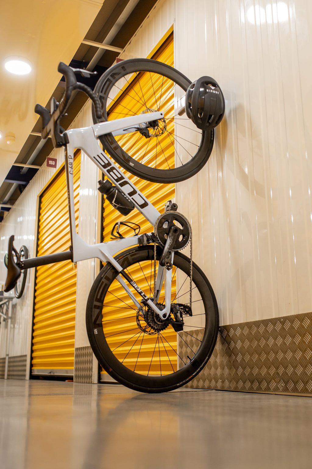 HIPARK | Support mural vertical pour vélo