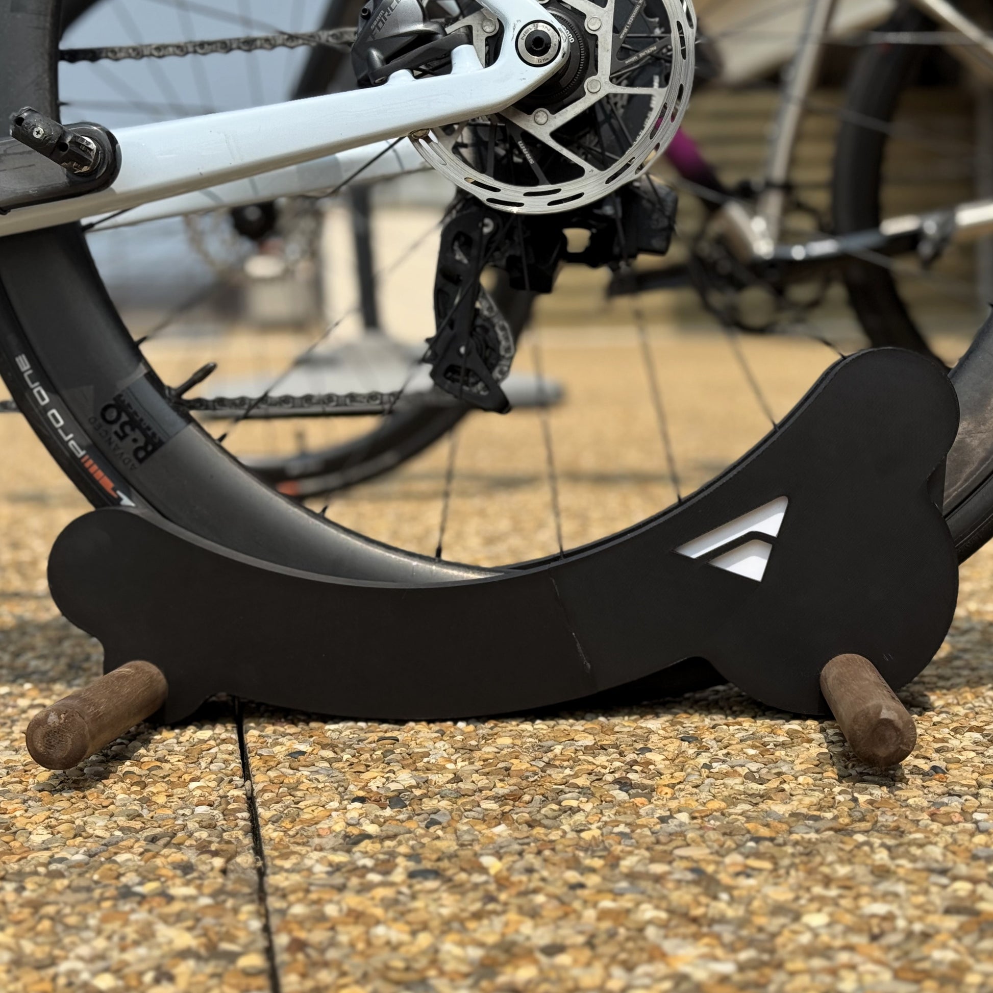 HIGROUND - The thunderack for bike
