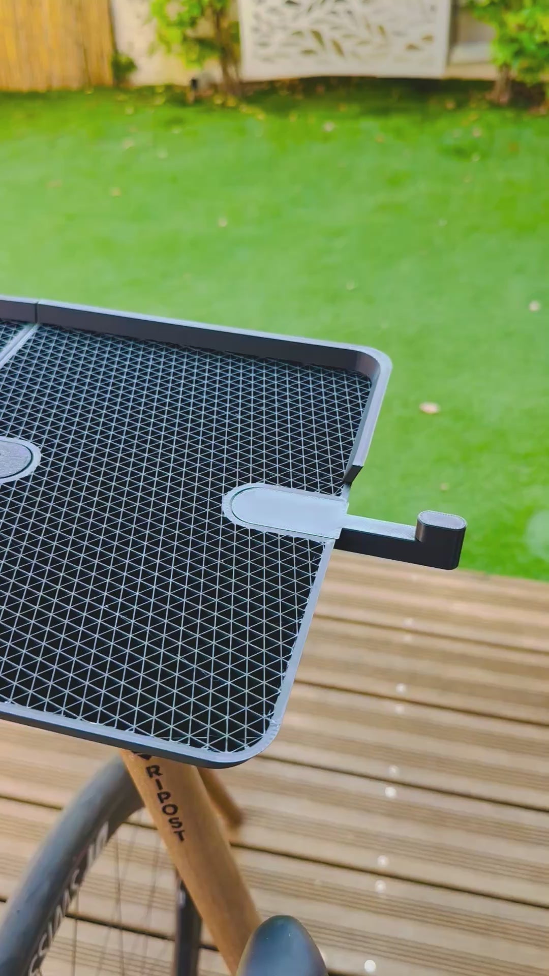 PADDOCK | Home Trainer - Table ultime d'entrainement avec accessoires